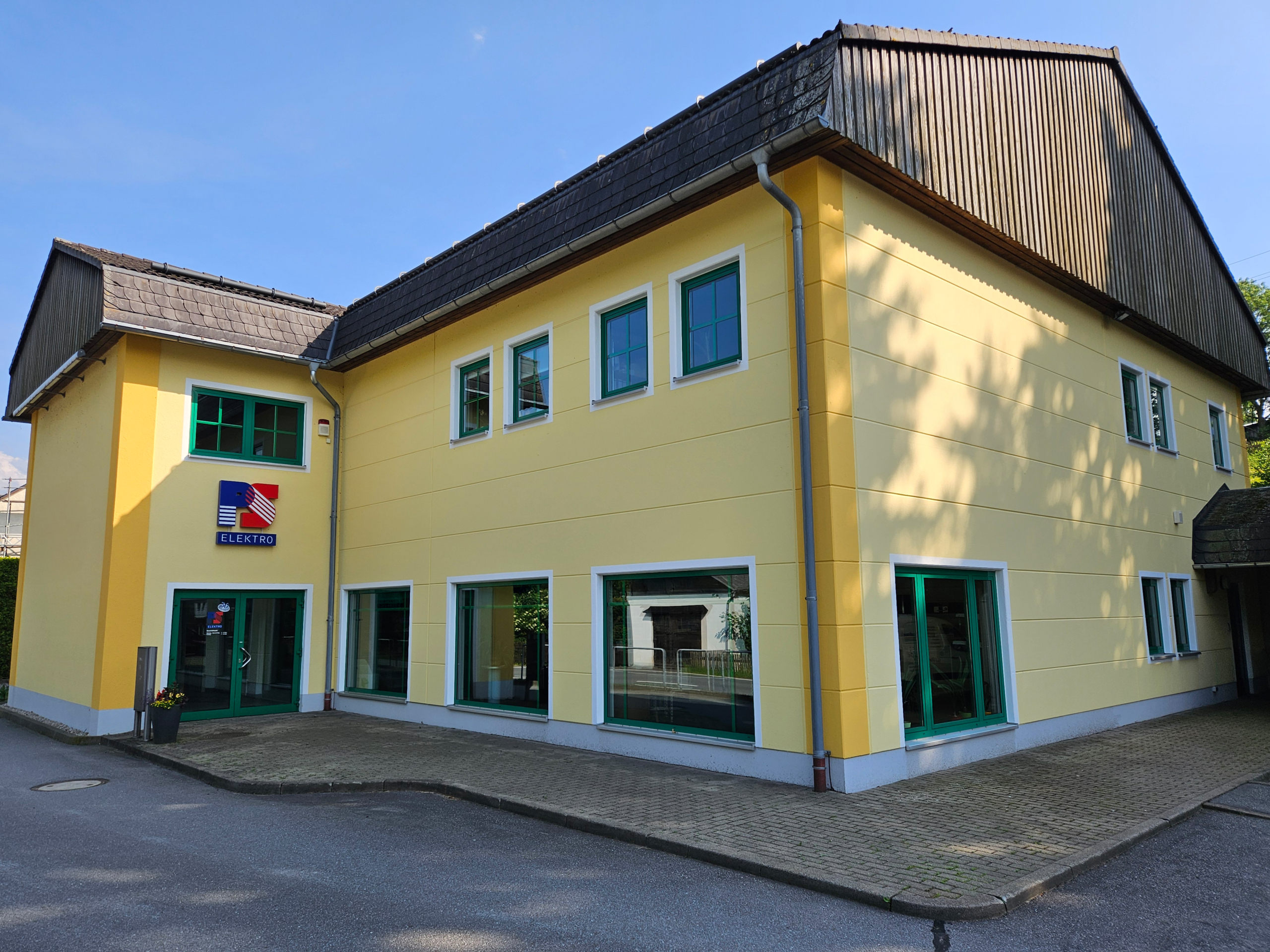 Firmengebäude